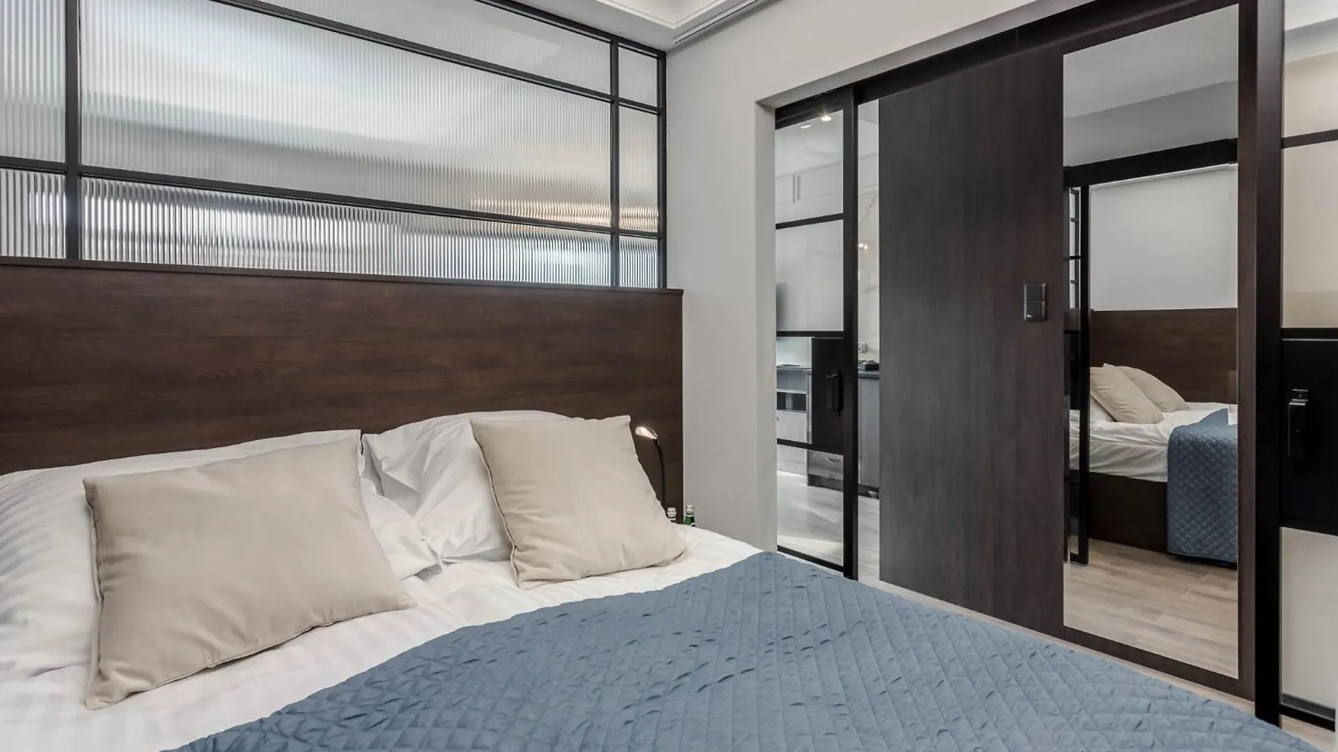 Rent Like Home - Apartamenty W Deo Plaza Gdańsk 0*,