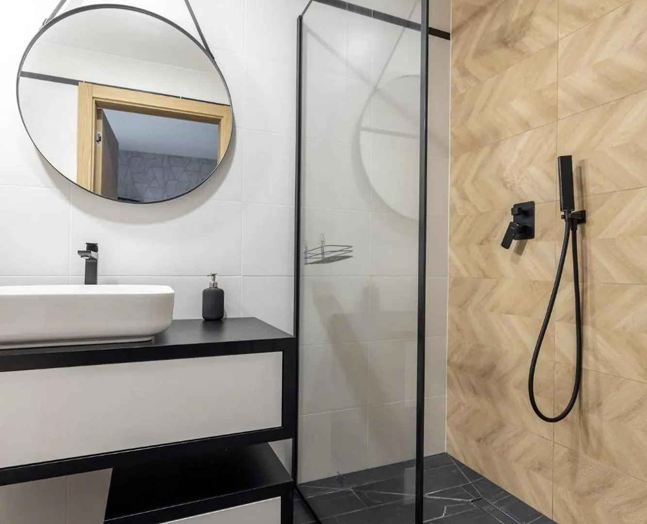 Rent Like Home - Apartamenty W Deo Plaza Gdańsk