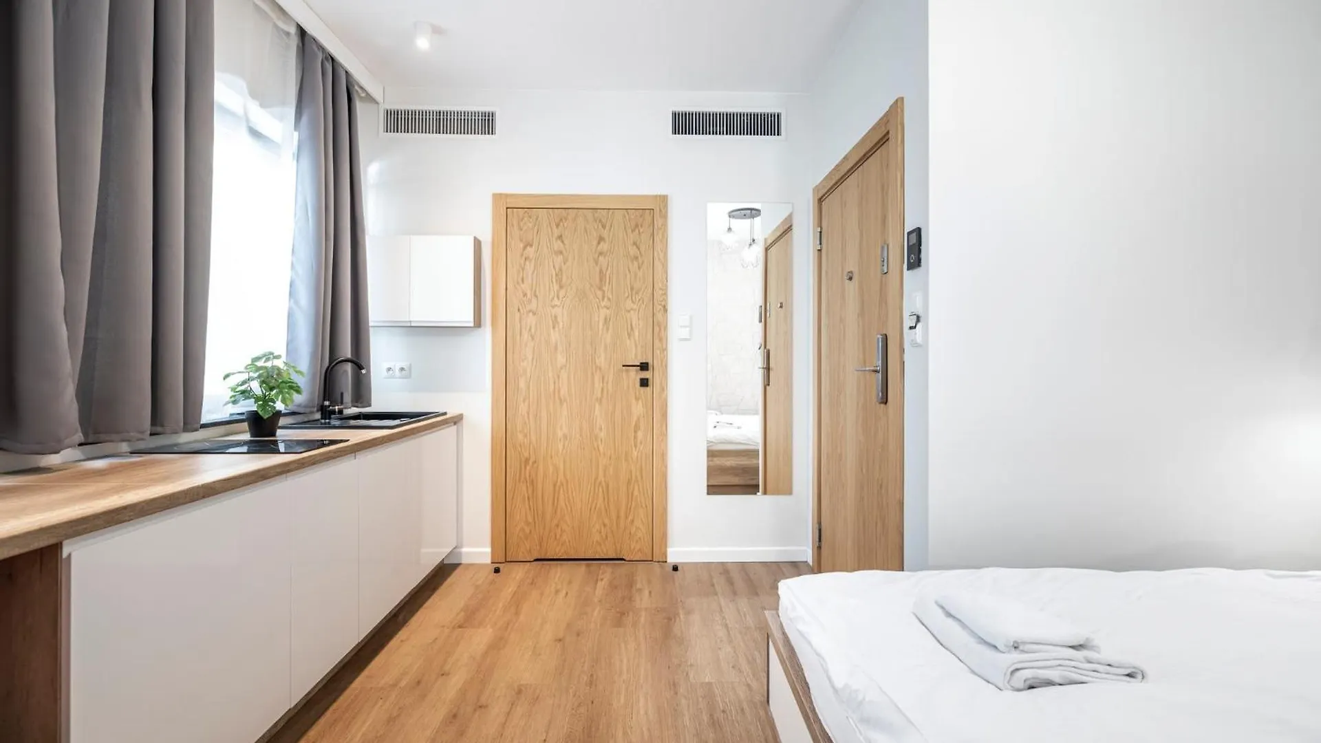 Rent Like Home - Apartamenty W Deo Plaza Gdańsk